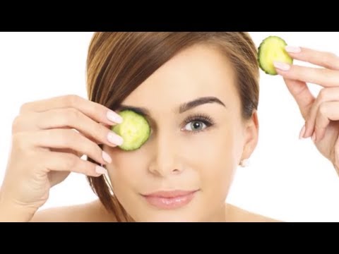 4 reasons to use cucumbers on your eyes