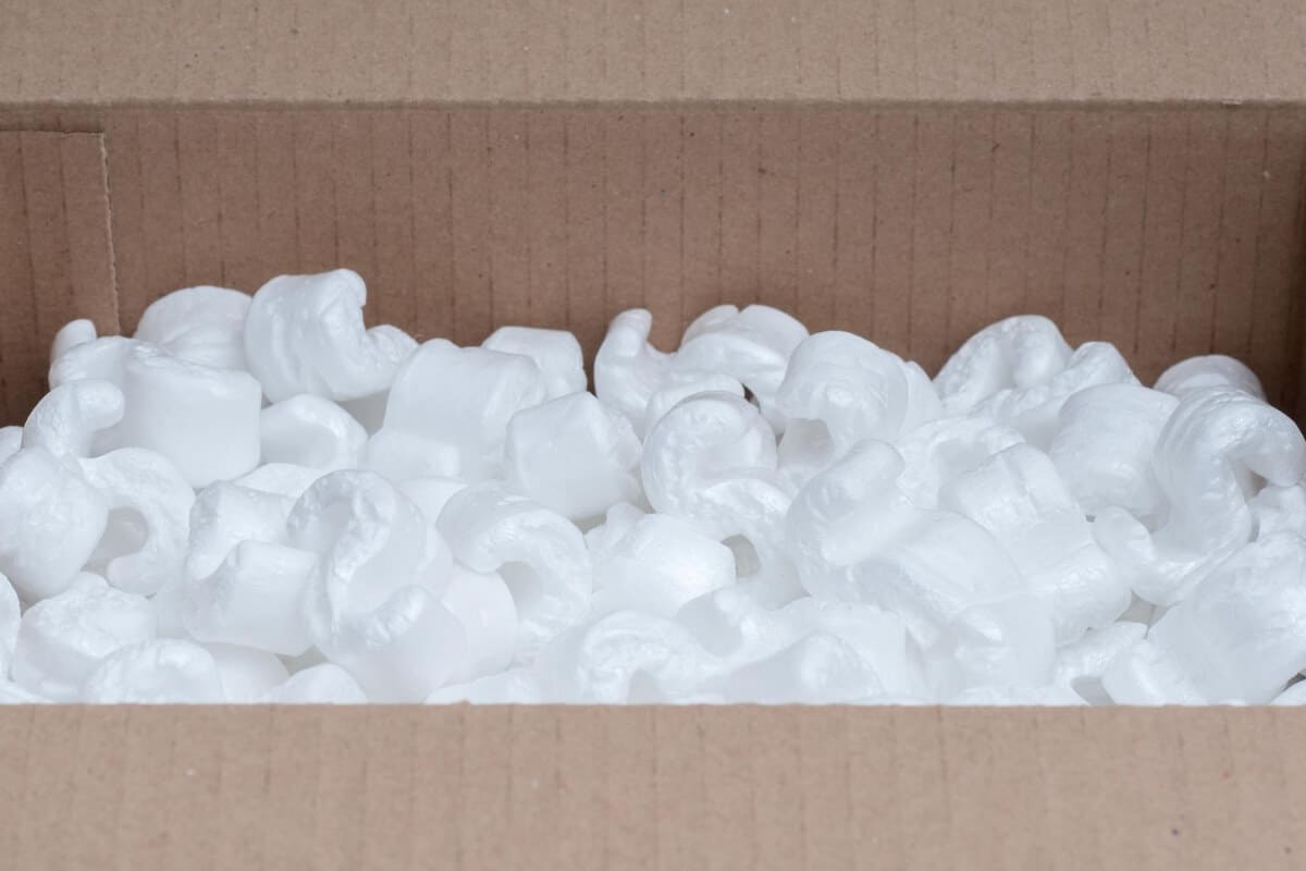 Polystyrene Packing Peanuts