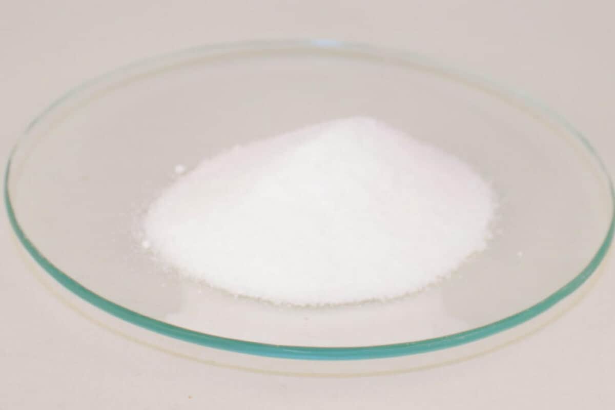 Boric Acid with Sugar to Kill Ants in the Garden